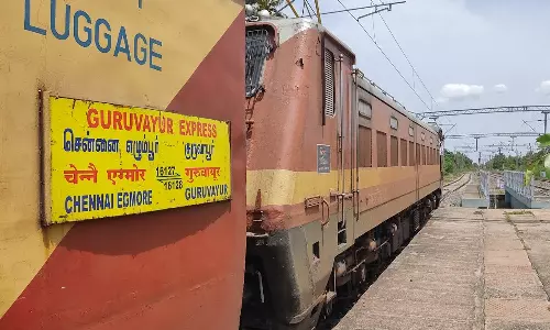 குருவாயூர் - சென்னை எழும்பூர் எக்ஸ்பிரஸ் ரெயில் மாற்றுப்பாதையில் இயக்கம்