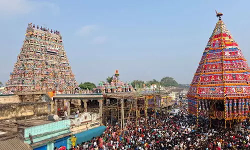 விருத்தாசலம் விருத்தகிரீஸ்வரா் கோவிலில் மாசி மக தேரோட்டம்