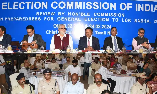 பாராளுமன்ற தேர்தல்: அரசியல் கட்சி பிரதிநிதிகளுடன் தலைமை தேர்தல் ஆணையர் ஆலோசனை