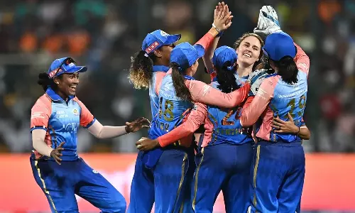 மகளிர் பிரீமியர் லீக்: குஜராத்தை வீழ்த்தி 2வது வெற்றி பெற்றது மும்பை