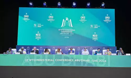 WTO 13-வது அமைச்சர்கள் மாநாடு- பருவநிலை மாற்றத்தை எதிர்கொள்ள சர்வதேச ஒத்துழைப்பு அவசியம்