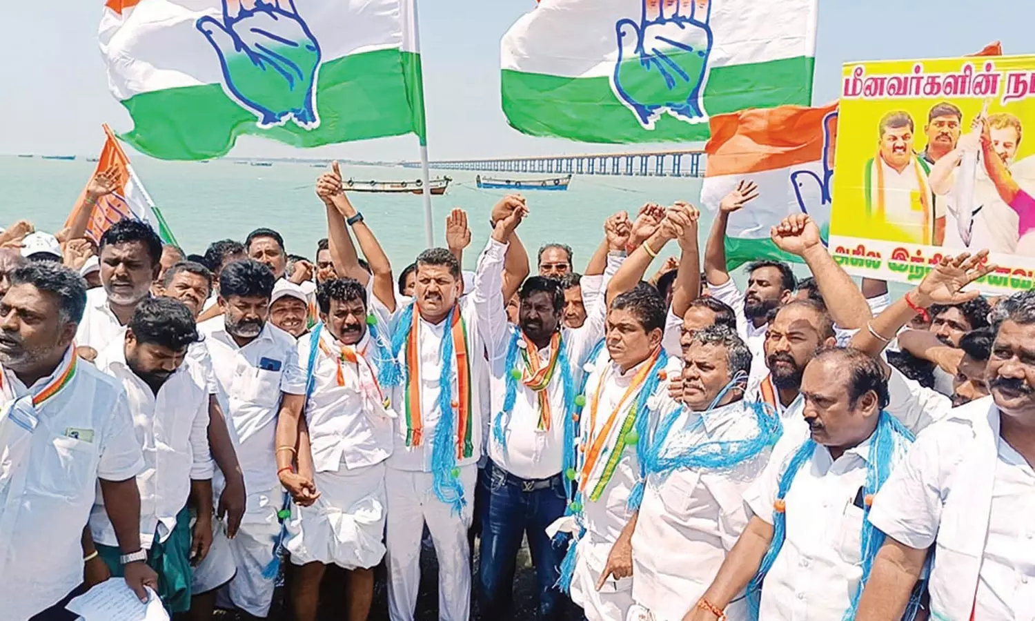 பதவி ஆசையில் விஜயதாரணி பாரதிய ஜனதாவுக்கு ஓட்டம்- விஜய் வசந்த் எம்.பி. தாக்கு பதவி ஆசையில் விஜயதாரணி பாரதிய ஜனதாவுக்கு ஓட்டம்- விஜய் வசந்த் எம்.பி. தாக்கு