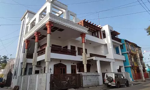 பண்ருட்டி முன்னாள் நகராட்சி தலைவர் வீட்டில் லஞ்ச ஒழிப்பு போலீசார் சோதனை