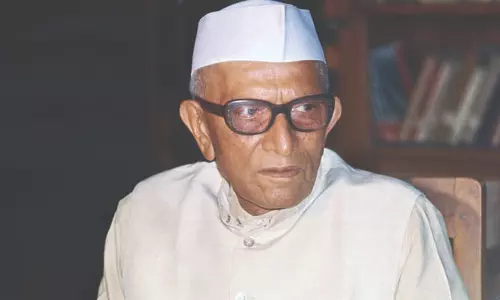 முன்னாள் பிரதமர் மொரார்ஜி தேசாய் பிறந்தநாள் இன்று...