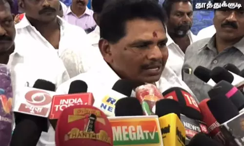 விளம்பரத்தில் சீன கொடி: அமைச்சர் அனிதா ராதாகிருஷ்ணன் விளக்கம்