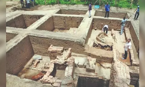 அகழாய்வு பொருட்களை தமிழக அரசிடம் ஒப்படைக்க மத்திய அரசுக்கு உத்தரவு