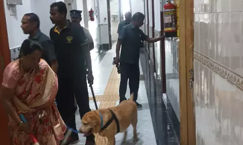 சென்னை தலைமை செயலகத்துக்கு வெடிகுண்டு மிரட்டல்- ஓய்வுபெற்ற ஆசிரியர் சிக்கினார்