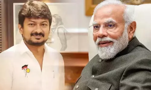 தமிழக பயணத்தில் வாயிலேயே வடை சுட்டு இருக்கிறார் மோடி