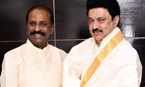 அபூர்வங்களுள் ஒருவர் முதல்வர்- கவிஞர் வைரமுத்து