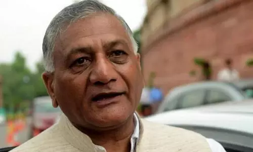 அதிமுக- திமுக யார் வந்தாலும் கூட்டணியில் சேர்த்துக் கொள்வோம்: வி.கே.சிங்