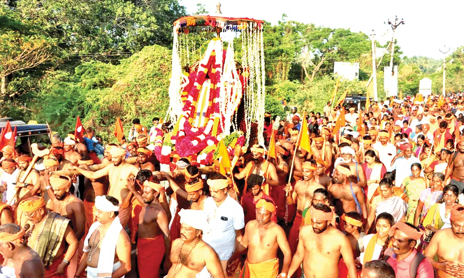 நாகர்கோவிலில் இருந்து சாமிதோப்புக்கு அய்யா வைகுண்டர் அவதார தின ஊர்வலம்