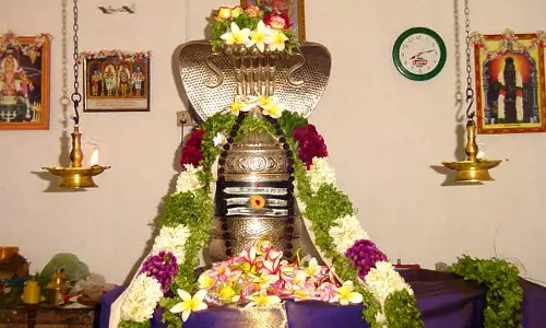 ஆன்மிகம்: இன்றைய முக்கிய நிகழ்வுகள் மற்றும் பஞ்சாங்கம்