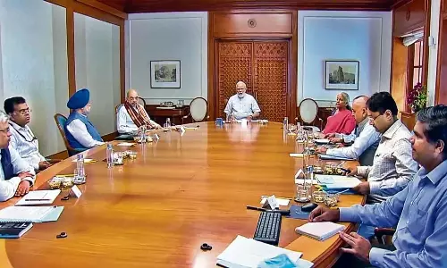 செல்லுங்கள், வெல்லுங்கள்: ஆனால் இந்த இரண்டு விசயங்களில் கவனம்- மந்திரிகளுக்கு பிரதமர் மோடி அட்வைஸ்