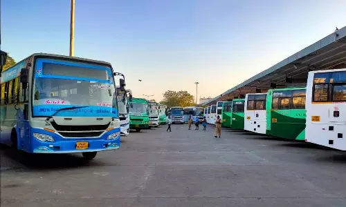 போக்குவரத்து தொழிற்சங்கத்தினருடன் 6ம் தேதி பேச்சுவார்த்தை