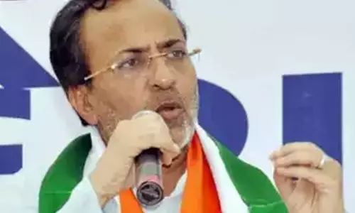 முன்னாள் காங்கிரஸ் கட்சி தலைவர் பா.ஜ.க.வில் இணைந்தார்