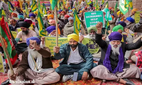 டெல்லி சலோ பேரணியை இன்றுமுதல் மீண்டும் தொடங்கும் விவசாயிகள்