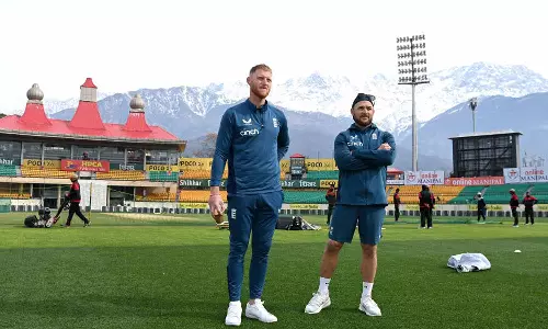 இந்தியாவுக்கு எதிரான கடைசி டெஸ்ட்: ஆடும் லெவனை அறிவித்த இங்கிலாந்து