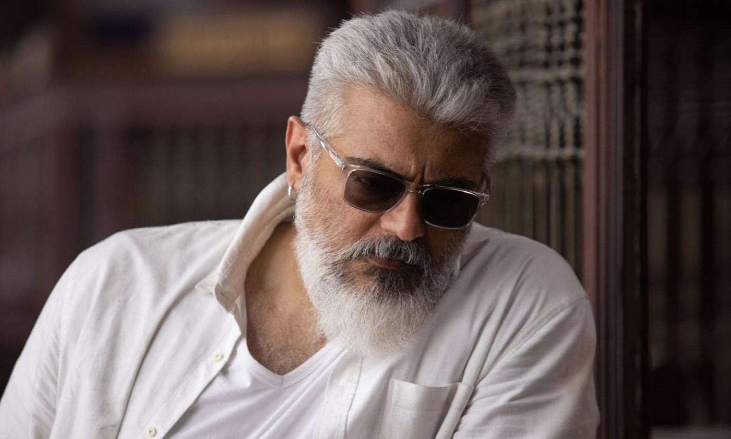 நடிகர் அஜித் மருத்துவமனையில் அனுமதி