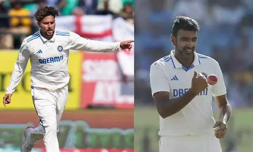 குல்தீப் யாதவ்- அஸ்வின் சுழலில் சுருண்ட இங்கிலாந்து- 218 ரன்னில் ஆல் அவுட்