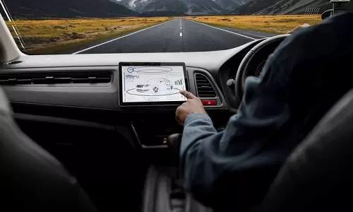 கார் விபத்துகளுக்கு காரணம் டச் ஸ்கிரீன்கள் தான்.. கட்டுப்பாடுகளை விதிக்கும் யூரோ என்கேப்