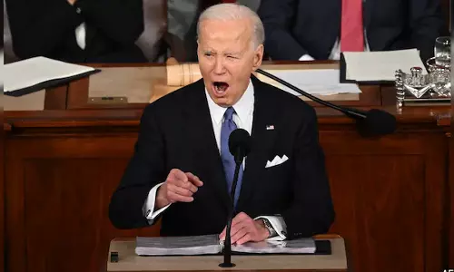 டிரம்பால் ஜனநாயகத்திற்கே ஆபத்து: பாராளுமன்ற உரையில் பைடன் ஆவேசம்