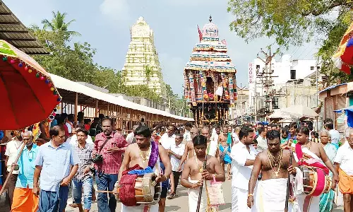 மகா சிவராத்திரியை முன்னிட்டு ராமேசுவரம் கோவிலில் தேரோட்டம்