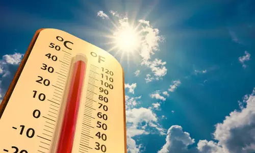 பொது மக்கள் மதியம் 12 மணி - மாலை 3 வரை வெளியில் வர வேண்டாம்: சுகாதாரத்துறை எச்சரிக்கை