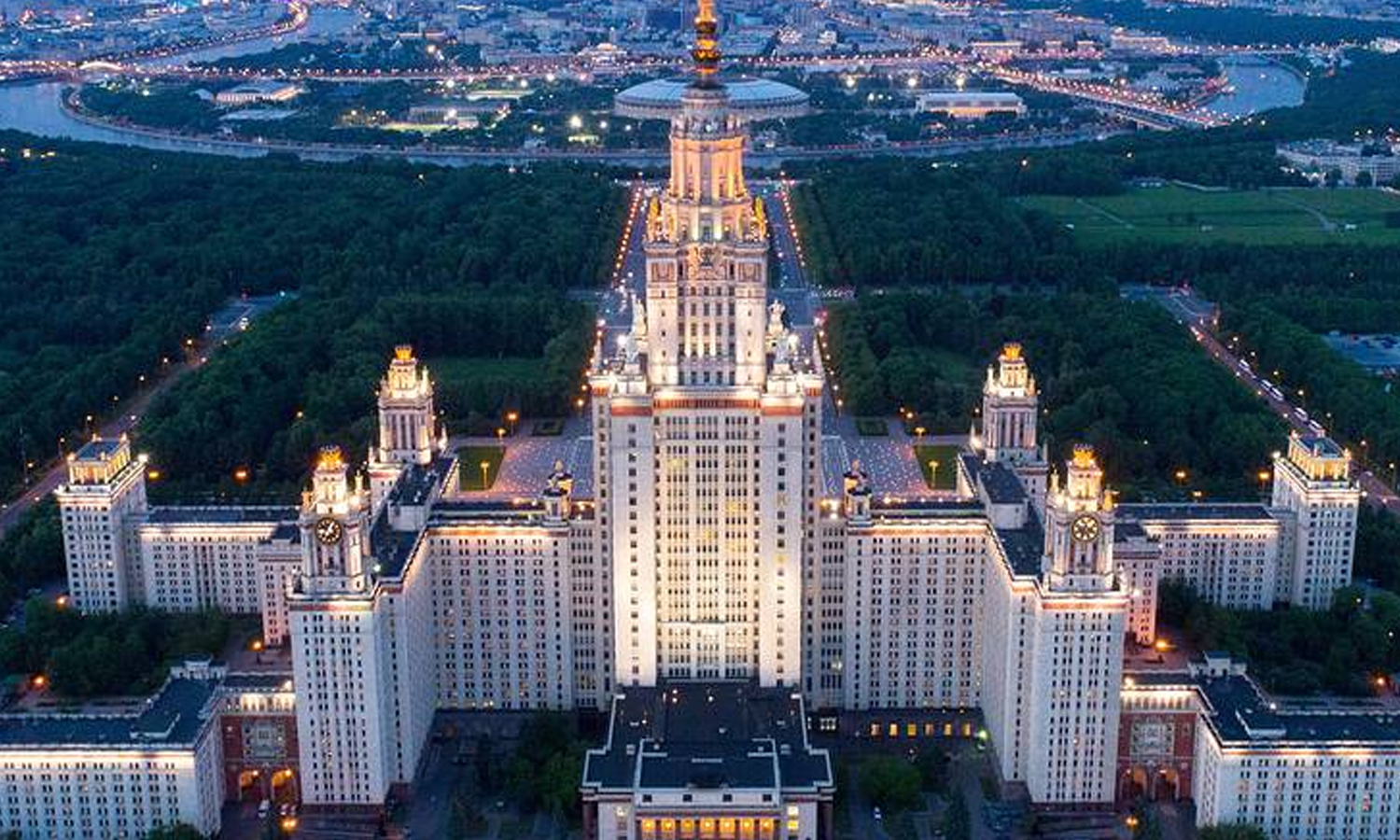 உக்ரைனுக்கு ஆதரவாக 