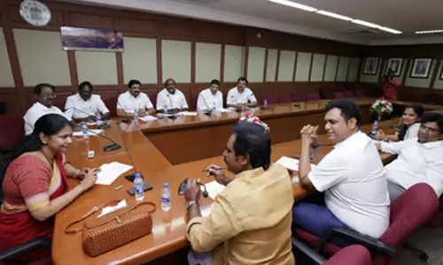 கனிமொழி குழுவினர் தயாரித்த தி.மு.க. தேர்தல் அறிக்கையை அடுத்தவாரம் வெளியிட ஏற்பாடு