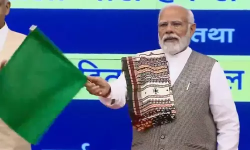 சென்னை சென்ட்ரல்-மைசூரு இடையே மேலும் ஒரு வந்தே பாரத் ரெயில்: பிரதமர் மோடி தொடங்கி வைத்தார்