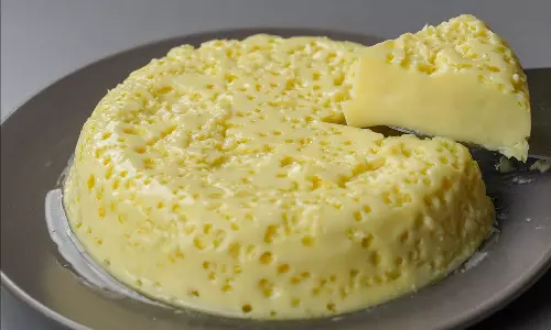 தயிர்ல ஸ்வீட்டா! இது என்ன...? புதுசா இருக்கே