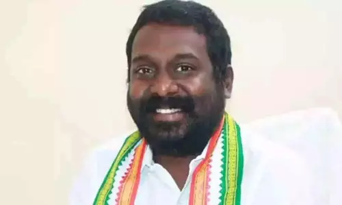 மக்களின் கோரிக்கைகளை நிறைவேற்றி தரக்கோரி  ஆட்சியரிடம் விஜய் வசந்த் எம்.பி. மனு