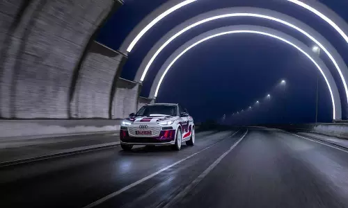 அடுத்த வாரம் அறிமுகமாகும் ஆடி எலெக்ட்ரிக் எஸ்.யு.வி.