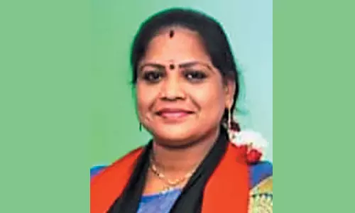 திருவேற்காடு நகராட்சி தி.மு.க. பெண் கவுன்சிலர் தகுதி நீக்கம்