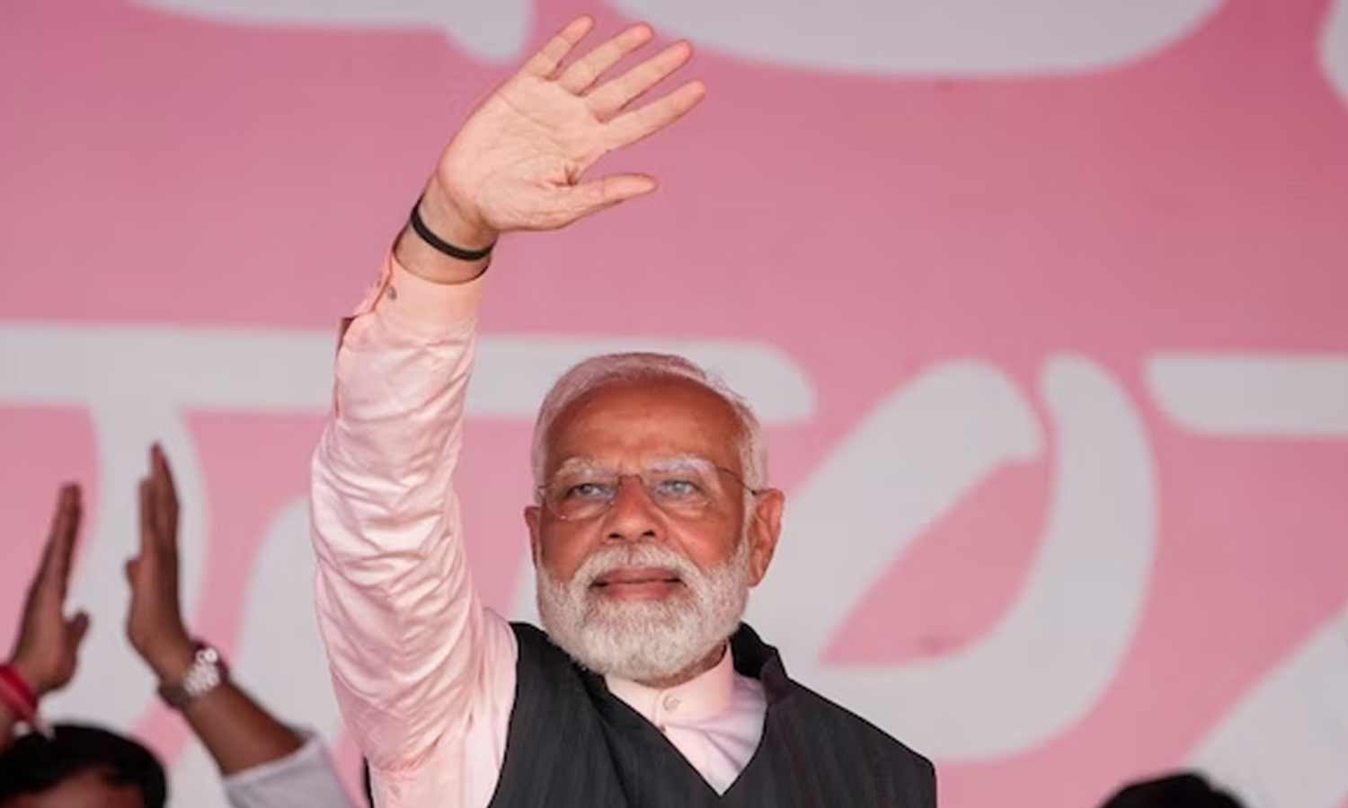 ஐதராபாத்தில் பிரதமர் மோடி 'ரோடு ஷோ'