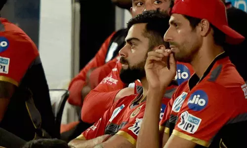 ஐ.பி.எல். 2024: முடங்கிய வலைதளம்.. டிக்கெட் கிடைக்காமல் கடுப்பான RCB ஃபேன்ஸ்