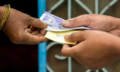 தேர்தல் நடத்தை விதிகள் உடனடி அமல்- வாக்காளர்களுக்கு பணம் கொடுத்தால் கடும் நடவடிக்கை