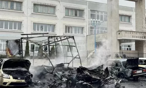 உக்ரைன் தாக்குதலில் 2 பேர் பலி: பெல்கோரோடில் பள்ளி, கல்லூரிகளுக்கு விடுமுறை