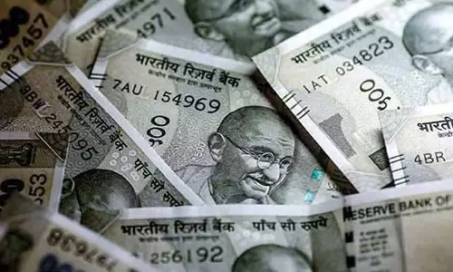 நீலகிரியில் பறக்கும் படை சோதனை: ரூ.11¾ லட்சம் பணம் பறிமுதல்