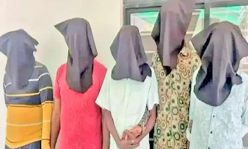 அம்பானி வீட்டு திருமண நிகழ்ச்சியில் திருட சென்ற திருச்சி ராம்ஜிநகர் கொள்ளையர்கள் குஜராத்தில் கைது