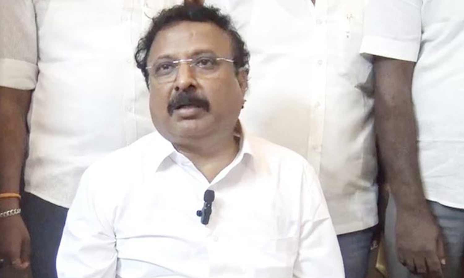 'ஓட்டுக்கு பணம் வாங்கமாட்டோம்' உறுதிமொழி பதாகை எழுதி கிராமங்கள், தெருக்களில் வையுங்கள்