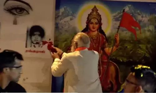 கோவையில் நடந்த குண்டுவெடிப்பில் உயிரிழந்தவர்களுக்கு பிரதமர் மோடி அஞ்சலி