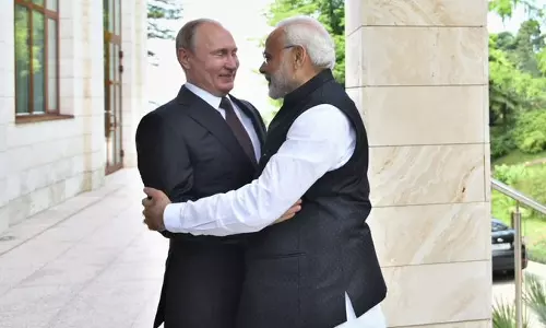 ரஷிய அதிபராக மீண்டும் தேர்வாகியுள்ள புதினுக்கு பிரதமர் மோடி வாழ்த்து