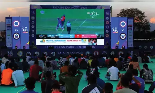 ஐ.பி.எல். கிரிக்கெட்டை நேரடியாக காண மதுரையில் மெகா திரை அமைத்து ஒளிபரப்பு- அனைவருக்கும் அனுமதி இலவசம்