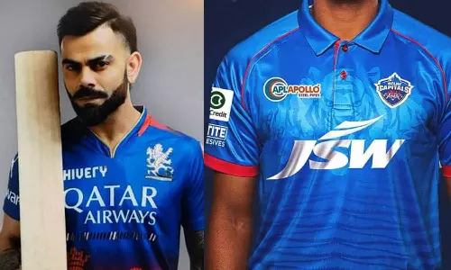 இது அதுல.. டெல்லி ஸ்டைலில் புதிய ஜெர்சியை அறிமுகப்படுத்திய ஆர்சிபி அணி