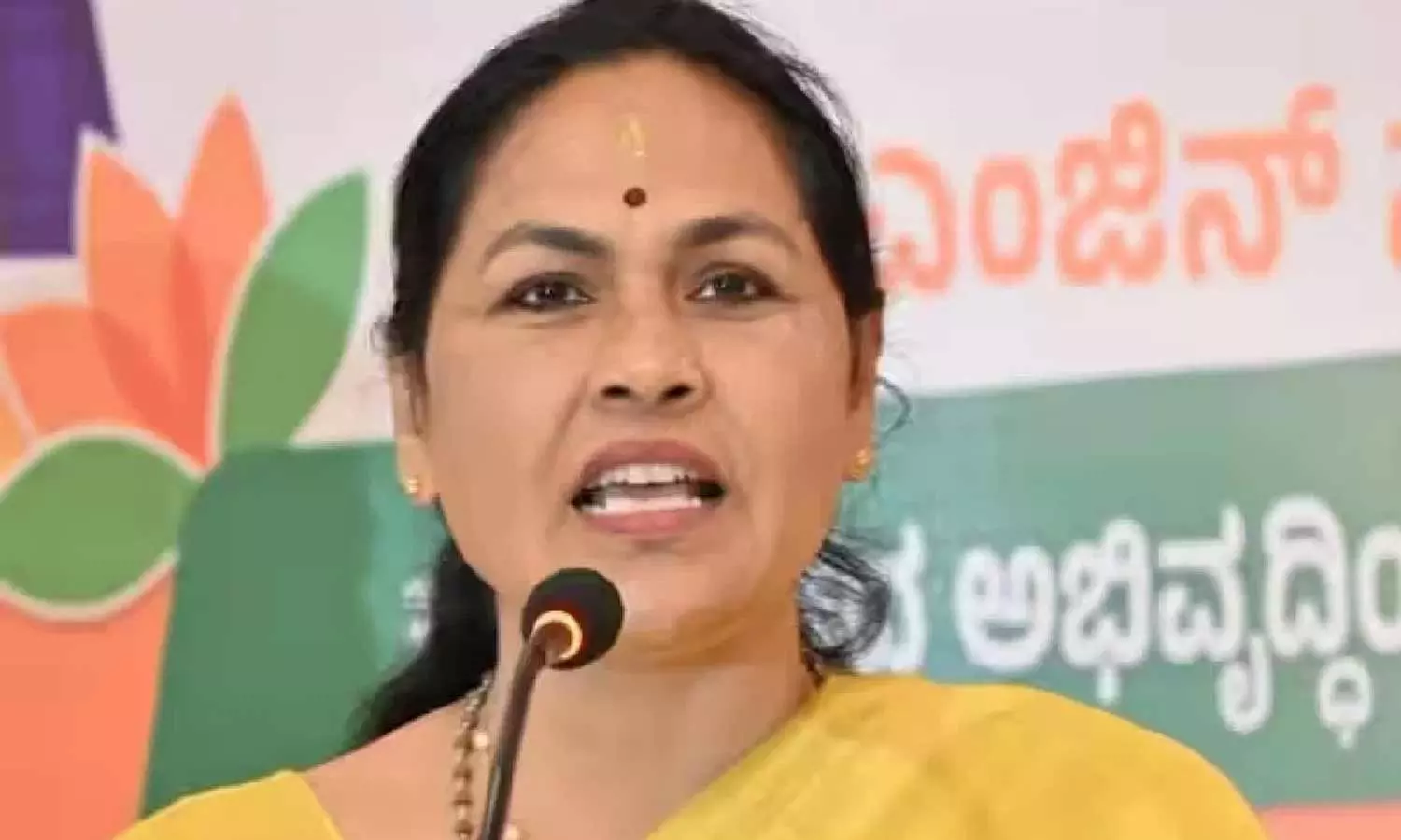 கண்டனம் வலுக்கவே, தமிழக மக்களிடம் மன்னிப்பு கேட்டார் மத்திய மந்திரி ஷோபா