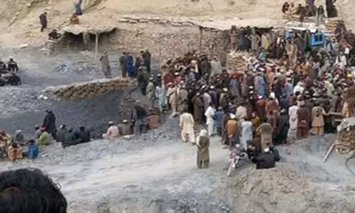 பாகிஸ்தான் சுரங்க வெடிவிபத்தில் 12 தொழிலாளர்கள் பலி: பிரதமர் இரங்கல்