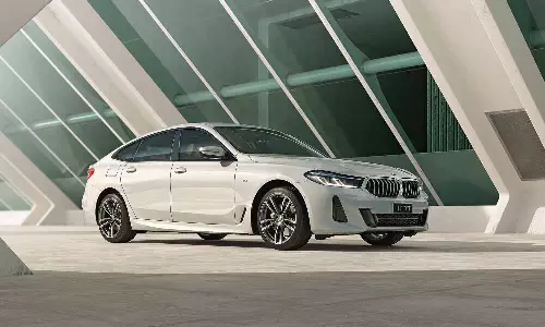 பவர்ஃபுல் என்ஜின் கொண்ட பி.எம்.டபிள்யூ. கார் இந்தியாவில் அறிமுகம்