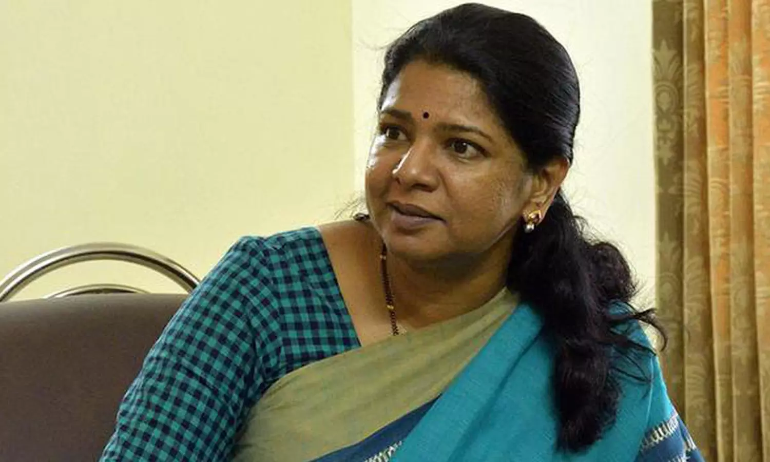 தி.மு.க. மீது எடப்பாடி பழனிசாமி குற்றம் சுமத்துவதா?: கனிமொழி