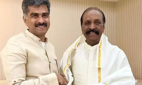 துரை வைகோவிற்கு கவிதையில் வாழ்த்து தெரிவித்த வைரமுத்து